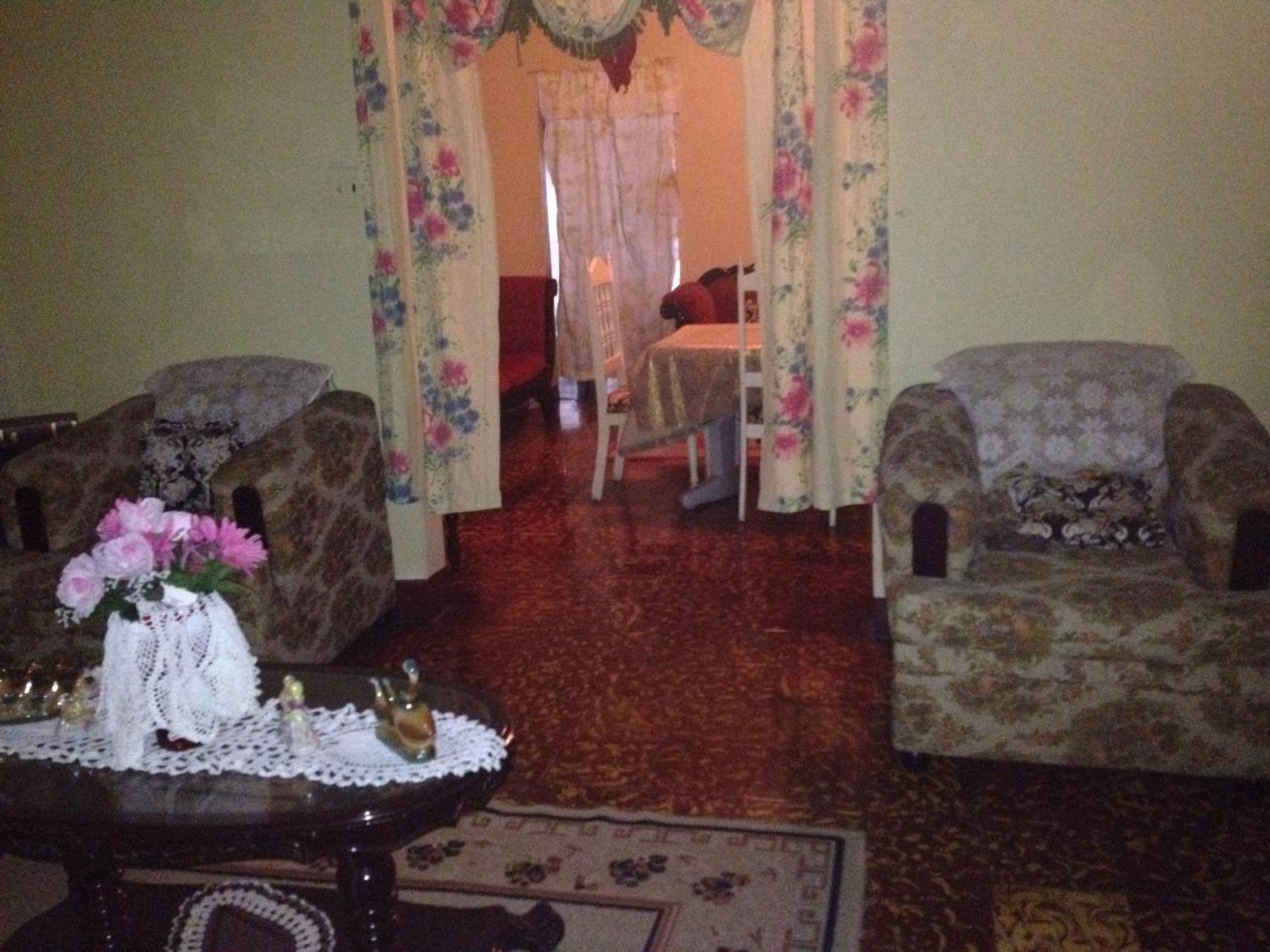 Kingston Airport Bed And Breakfast Εξωτερικό φωτογραφία